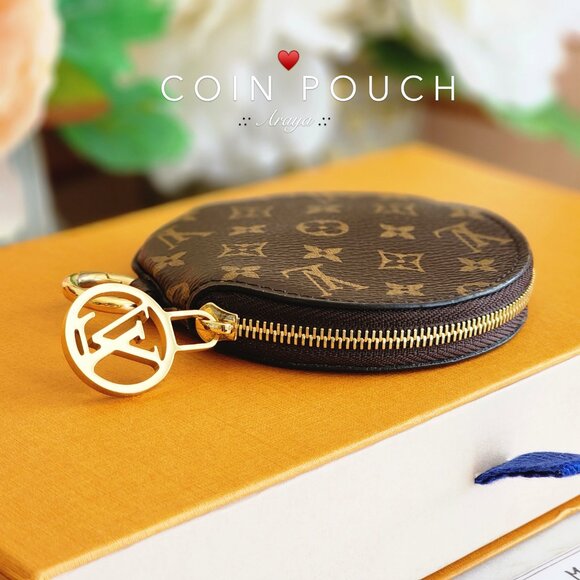 100% Authentic Louis Vuitton Coin Pouch from Trio Pouch Set. - Picture 5 of 10